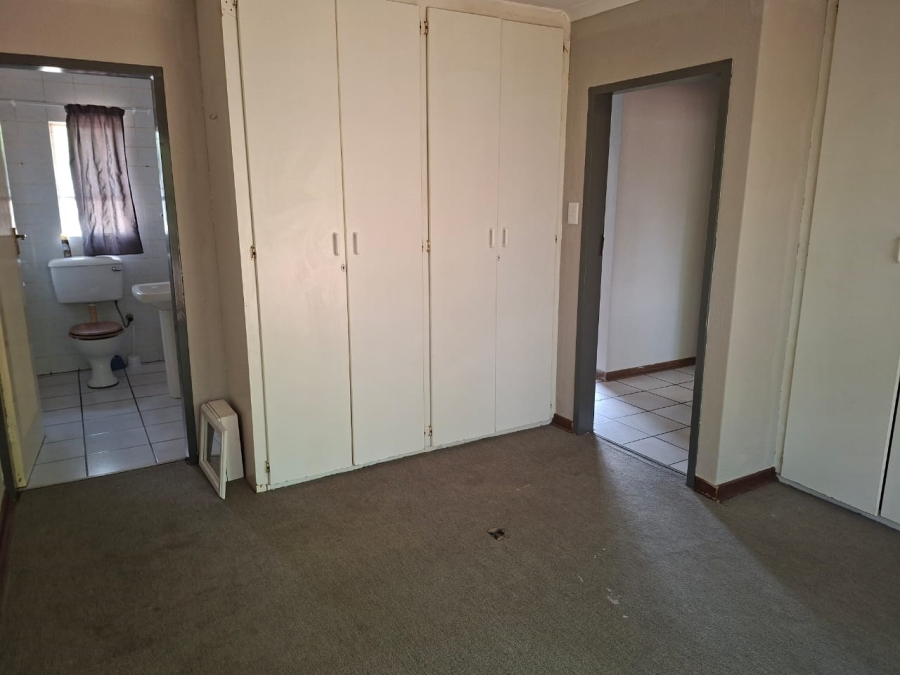 3 Bedroom Property for Sale in Geelhoutpark North West